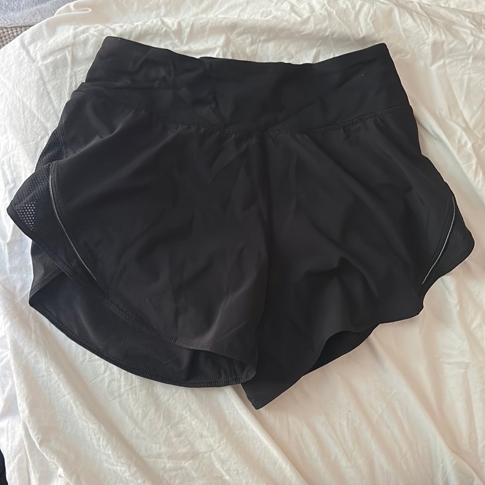 Lululemon fast and free short